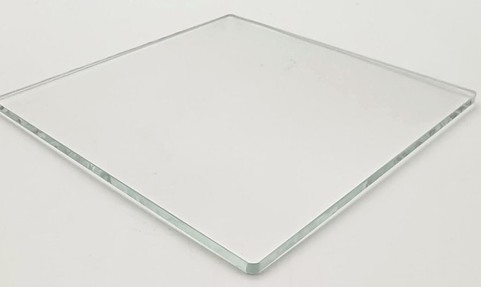 Round Corner Ultra Clear Low Iron Tempered Glass with Low Self Explosion Rate