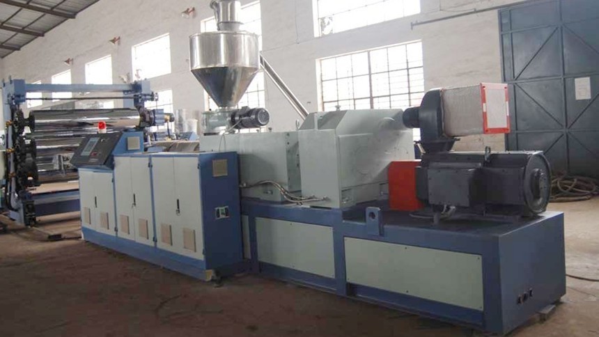 Single Screw PP Plastic Sheet Extrusion Line PP Free Foamed Sheet For Decoration
