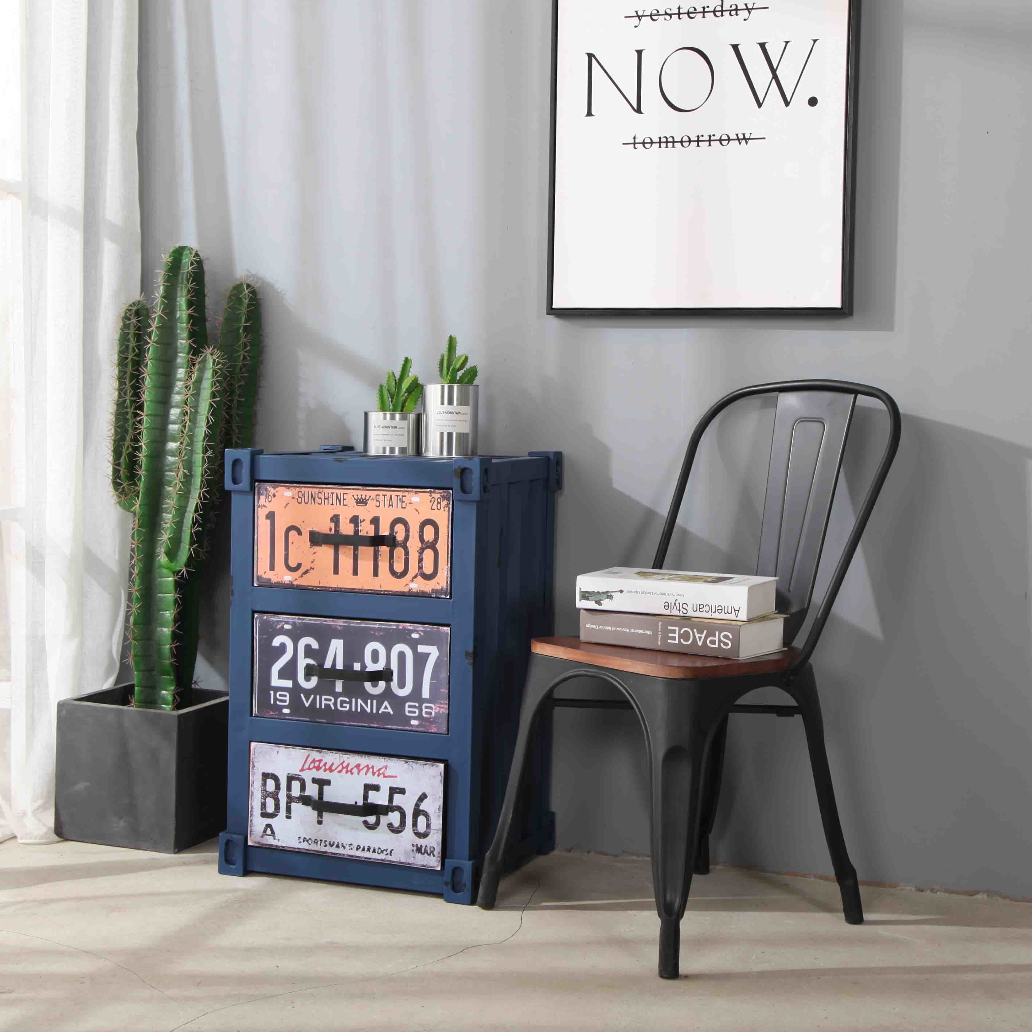 Iron Shipping Container Bedside Table Vintage Storage Trunk Coffee Table