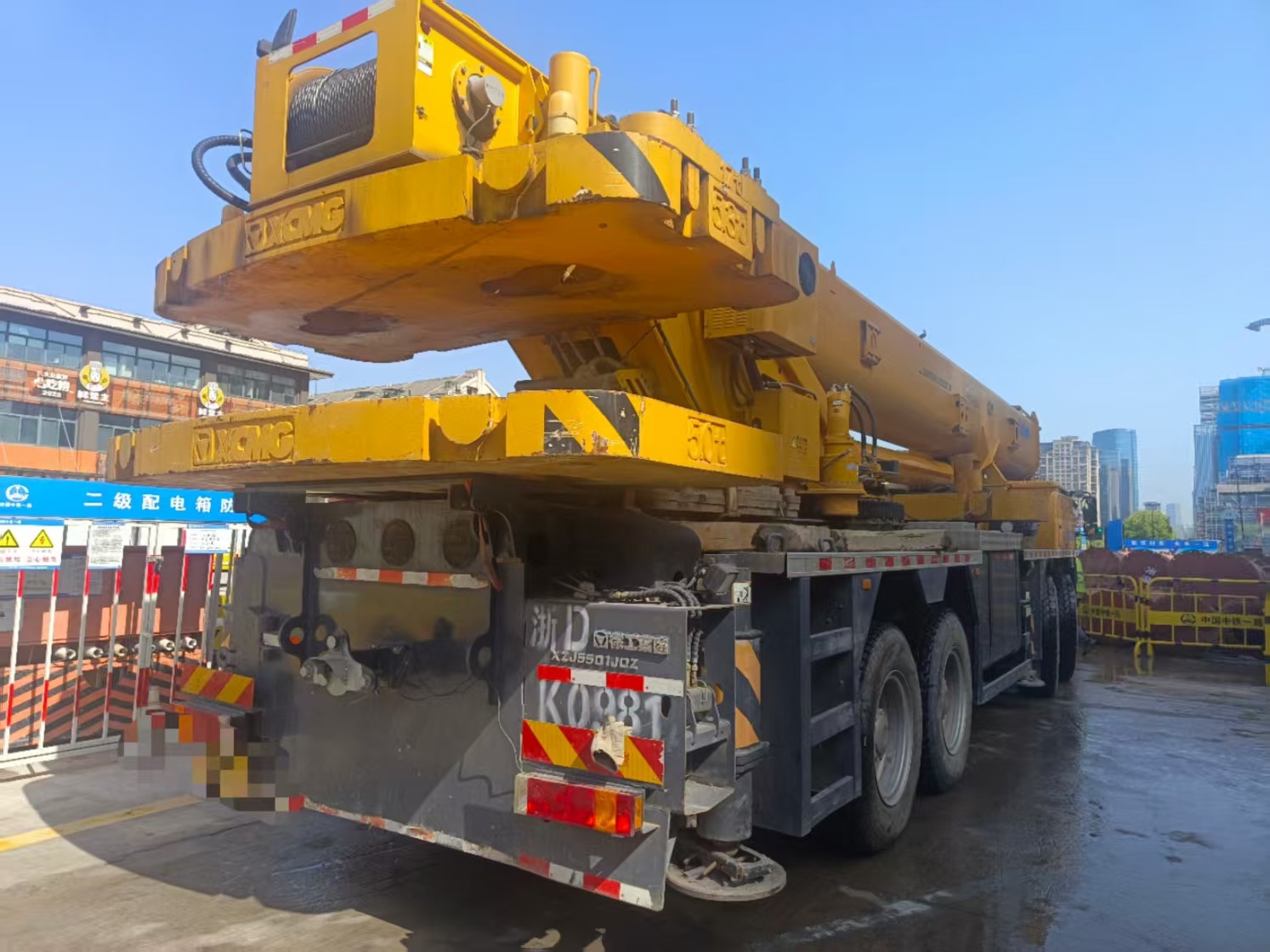 XCMG Heavy Equipment QY80K5D 80Ton Used Mobile Truck Crane for Sale