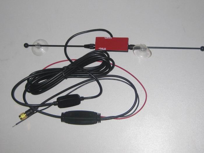 Auto FM Radio 3-28dBi Digital HDTV Antenna Glass Mount With Two Suction Cup