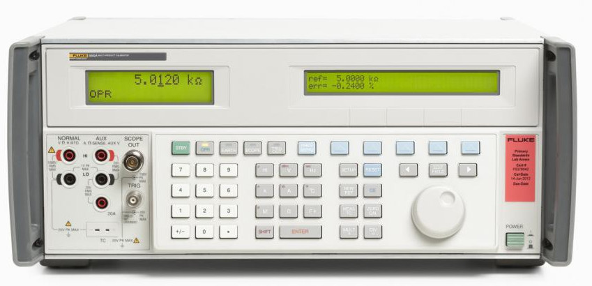 Fluke 5502A Multi Function Calibrator 600MHz Stable Practical