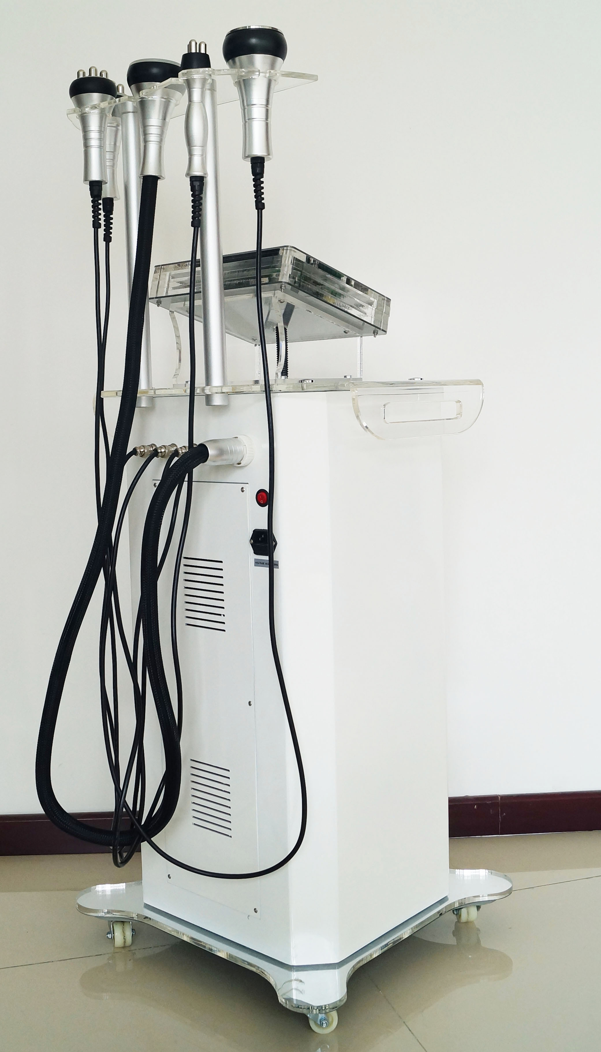 Standing 5 In 1 Cavitation Slimming Machine 40Khz Rf Vacuum For Beauty Salon