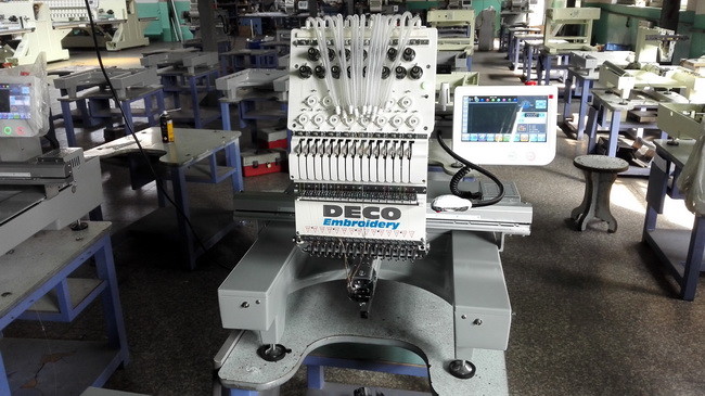 Multi - Languages Touch Panel Single Head Embroidery Machine With Thready Holding System