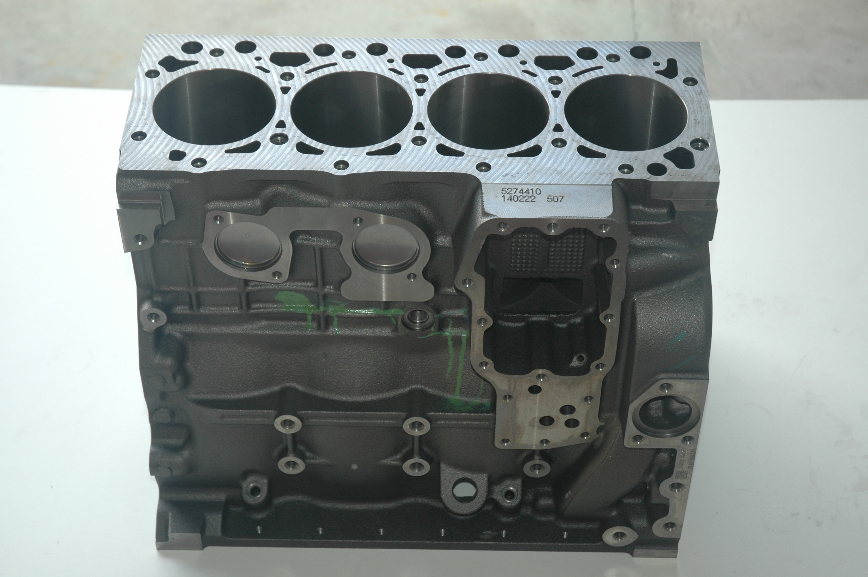 ISDE4 5274410 Diesel Engine Cylinder Block Standard Size For Truck