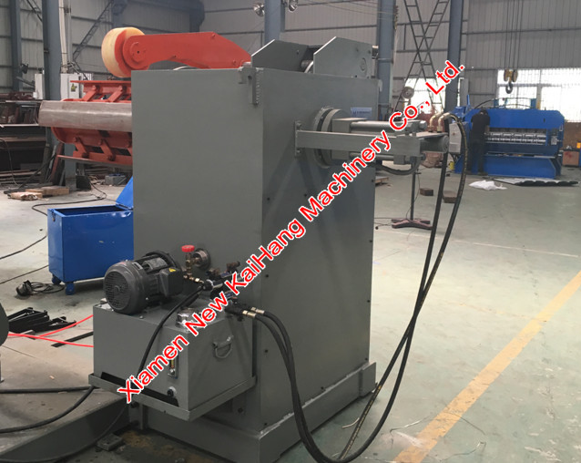 Color Custom Auxiliary Equipment Light Gauge Hydraulic / Power De-Coiler With Leveling