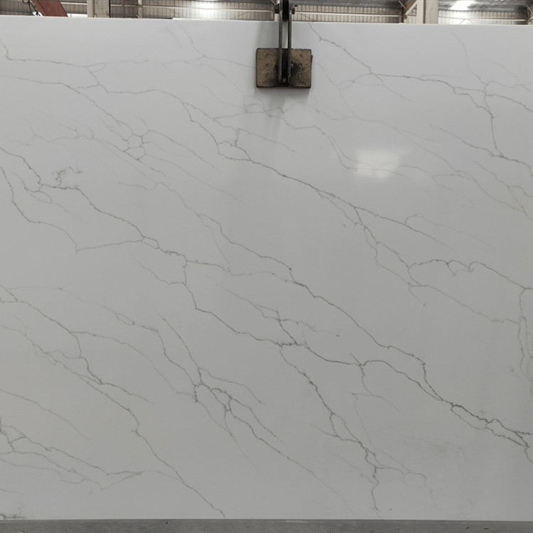 20mm Thick Calacatta Quartz Stone Slab Customized Size Polished Quartz Stones