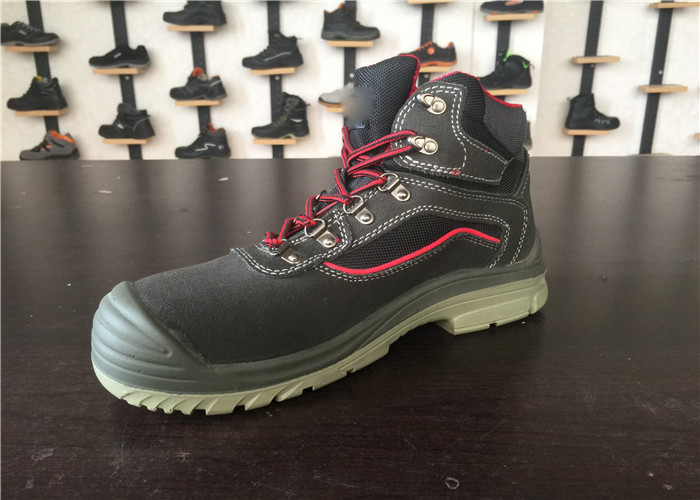 Winter Rubber Safety Shoes / Steel Toe Work Boots For Men Sample Free
