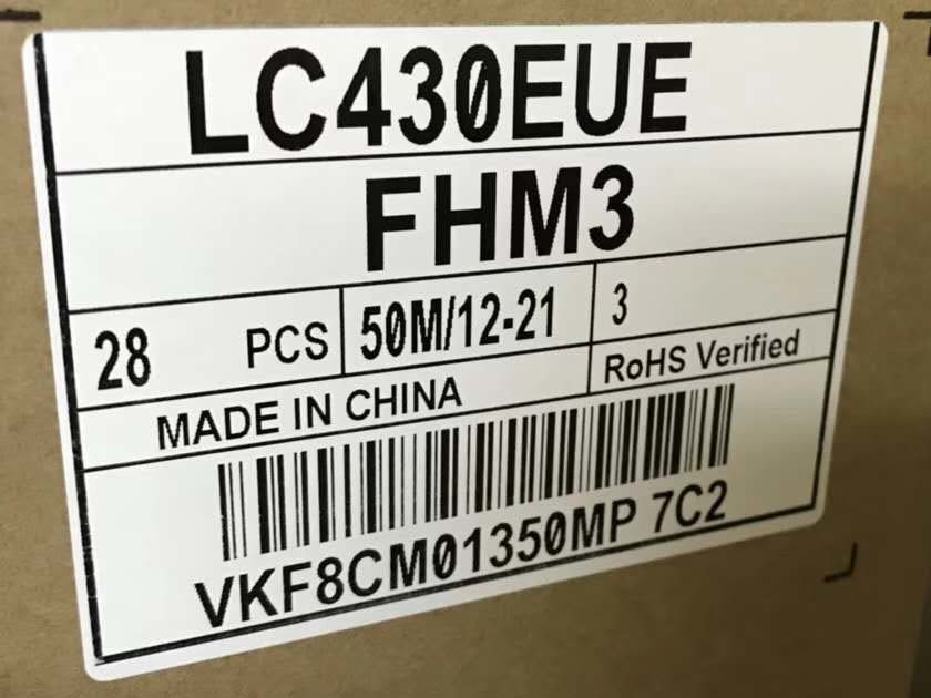 19.0" 1440x900 Industrial TFT Display 250cd/m2 89PPI LM190WX2-TLB1
