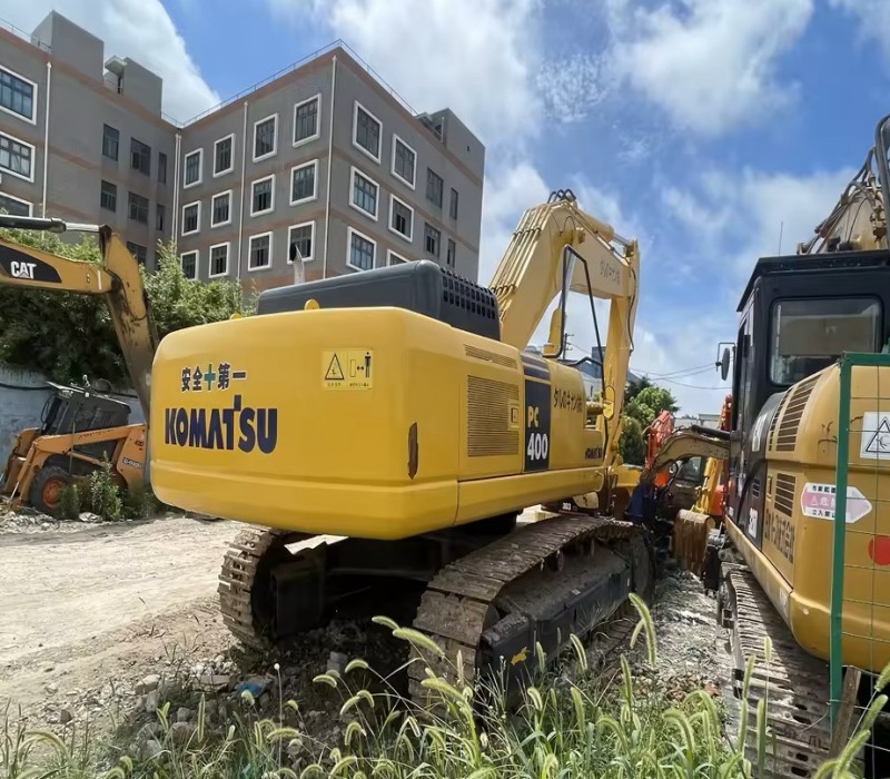 Second Hand Komatsu Excavator PC400LC-8