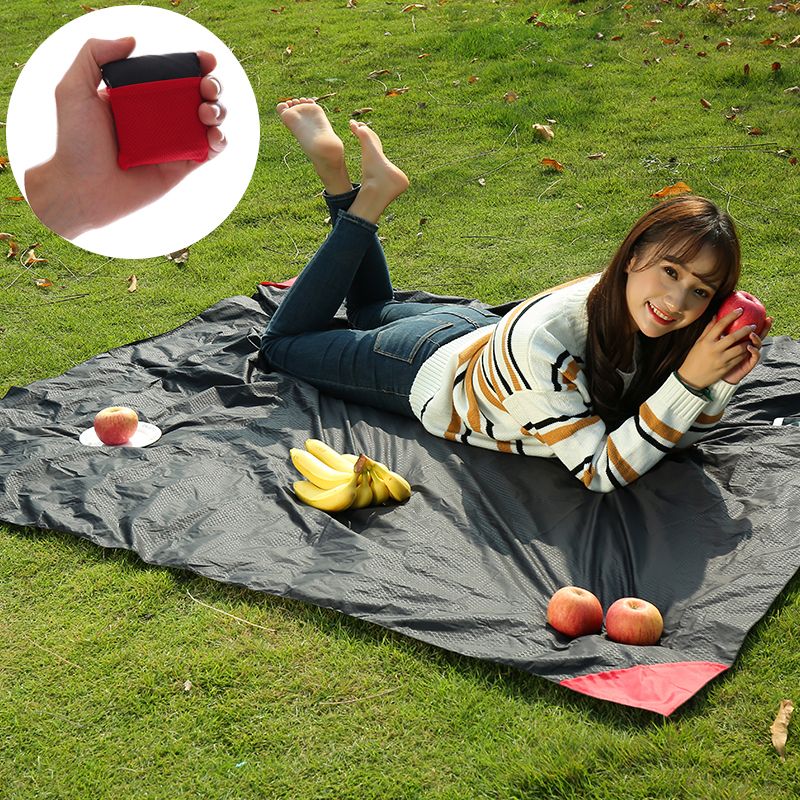 Factory Customized Portable Pocket Camping Mat Baby Climb Outdoor Ultra-thin Waterproof Beach Mat Camping Picnic Blanket
