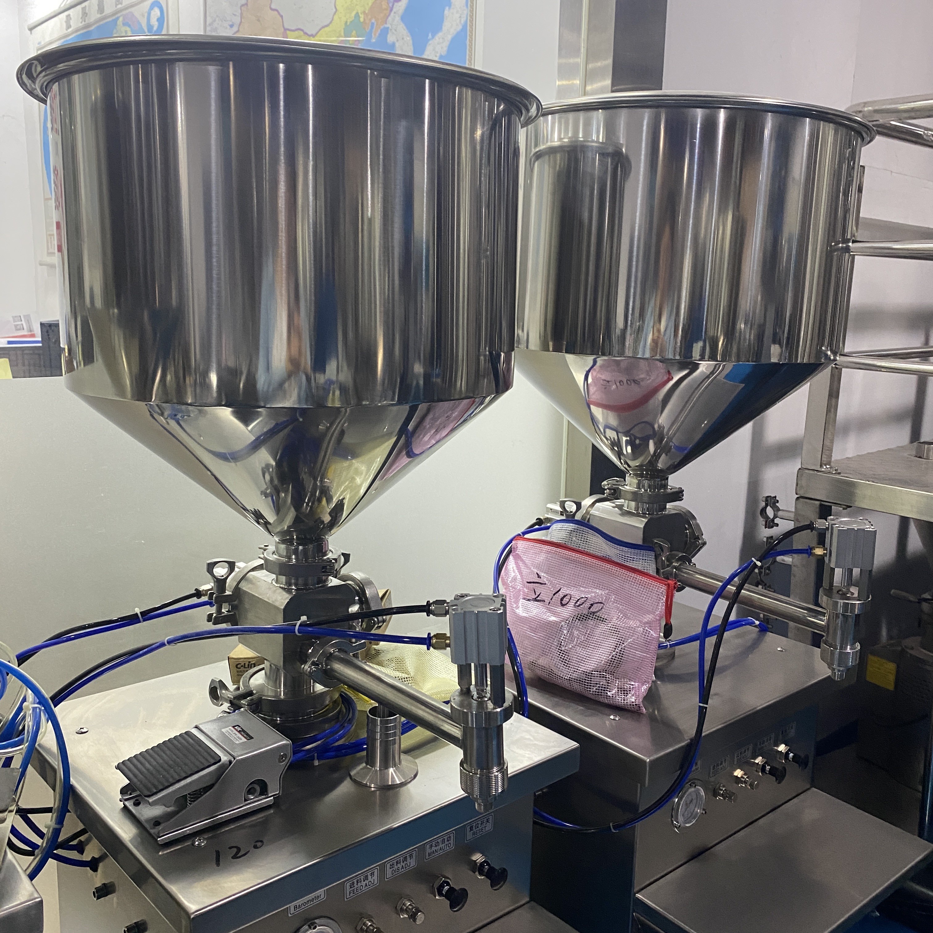Semi Automatic Vertical Paste and Liquid Filling Machine