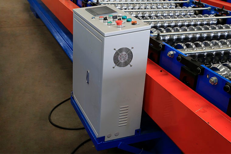 Corrugated Steel Panel Roll Forming Machine , Steel Frame Roll Former 12-18m/Min