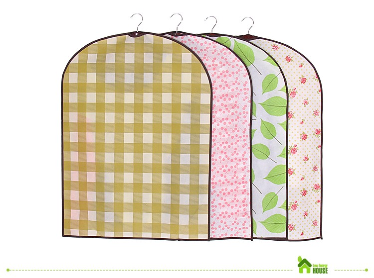 Non Woven Fabric Garment Dust Cover 100*70CM Waterproof Dustproof