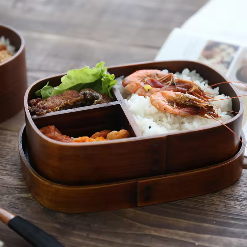 Japanese creative office workers convenient lunch box, wooden sushi box, bento box