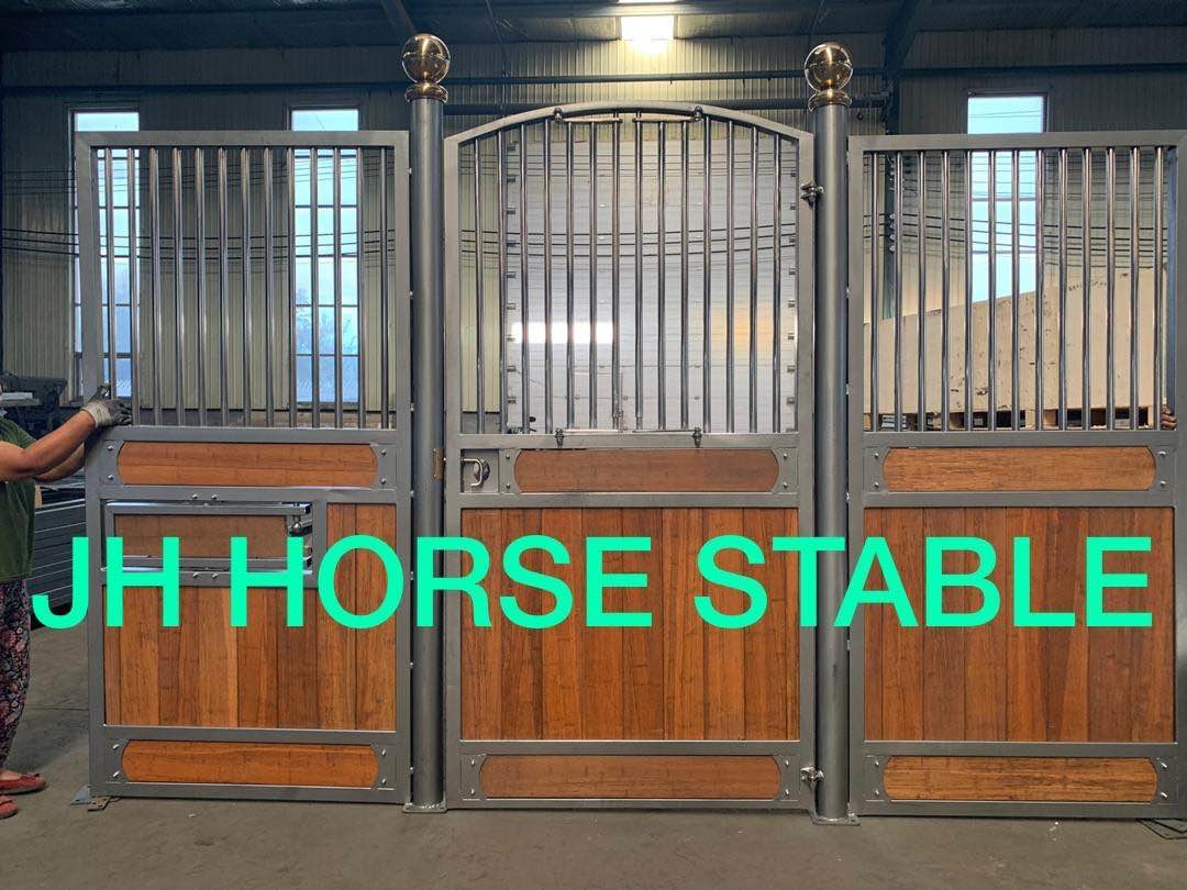 Bamboo Infill Swing Door ODM Barn Stall Fronts Hot Dip Galvanized
