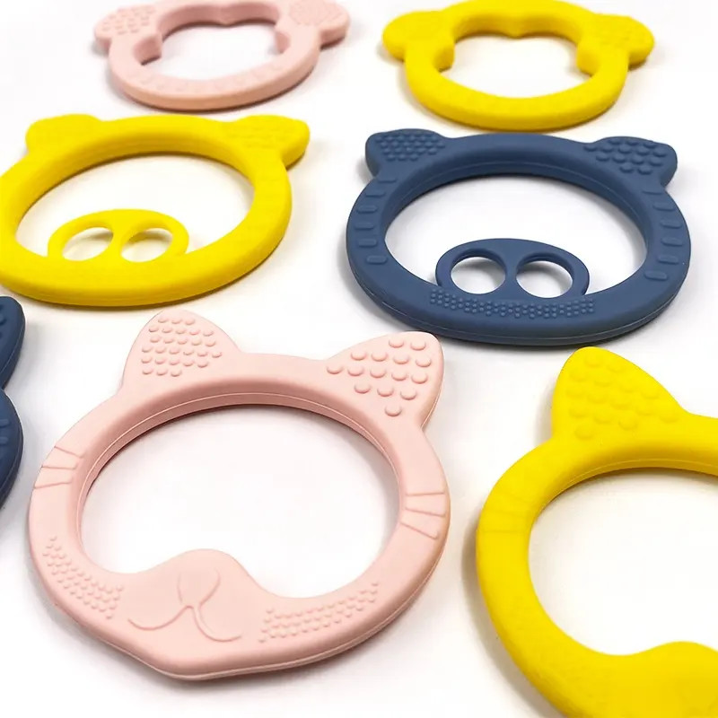 Practical Reusable Silicone Chew Toys Nontoxic Lightweight Waterproof