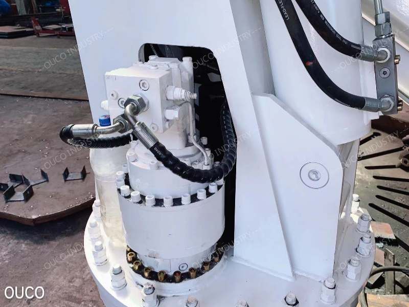 telescopic boom marine crane slewing ring