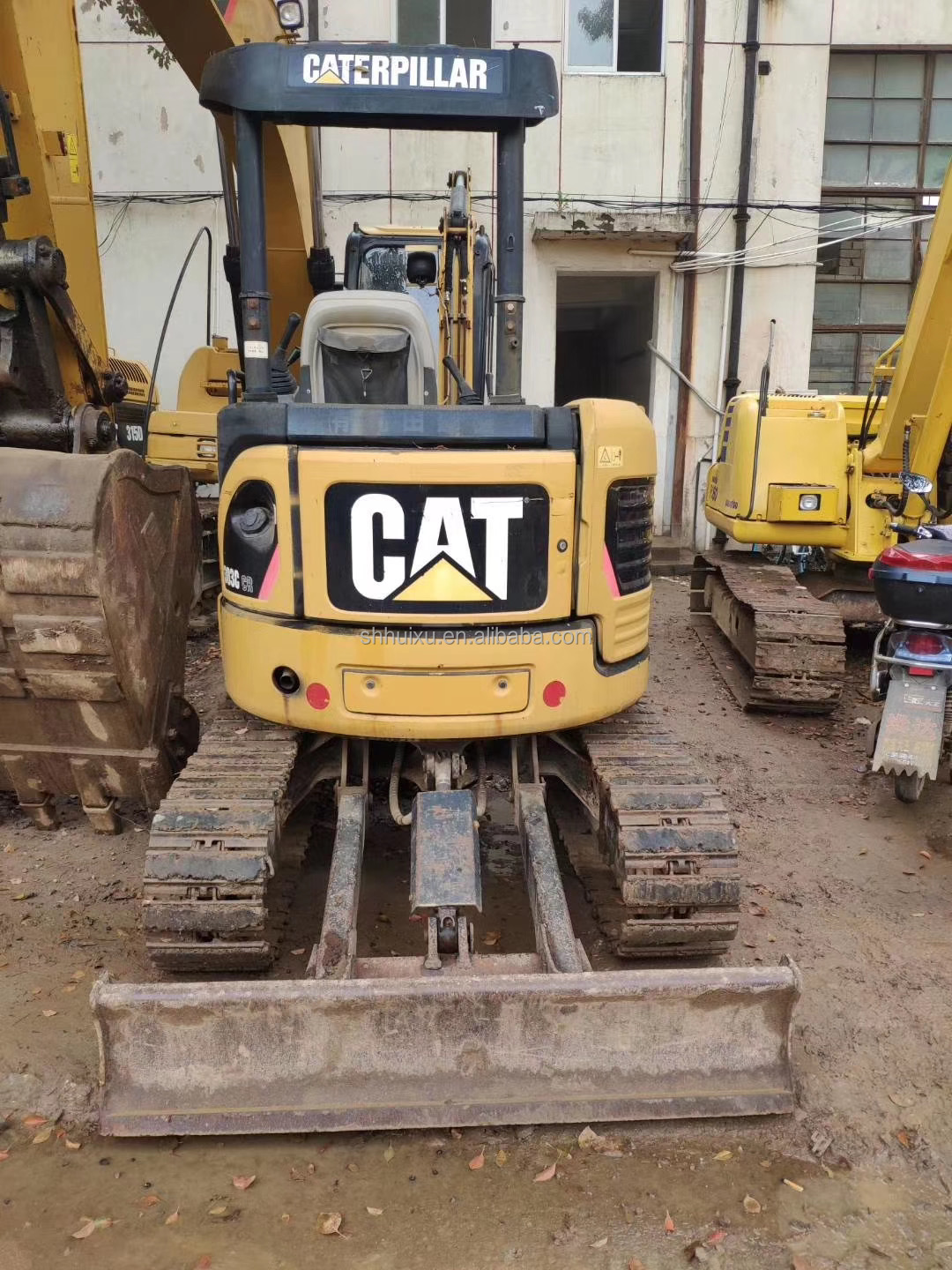 Used Crawler Excavator good condition CAT303C reasonable price for sale/second hand Japanese Excavator CAT303C