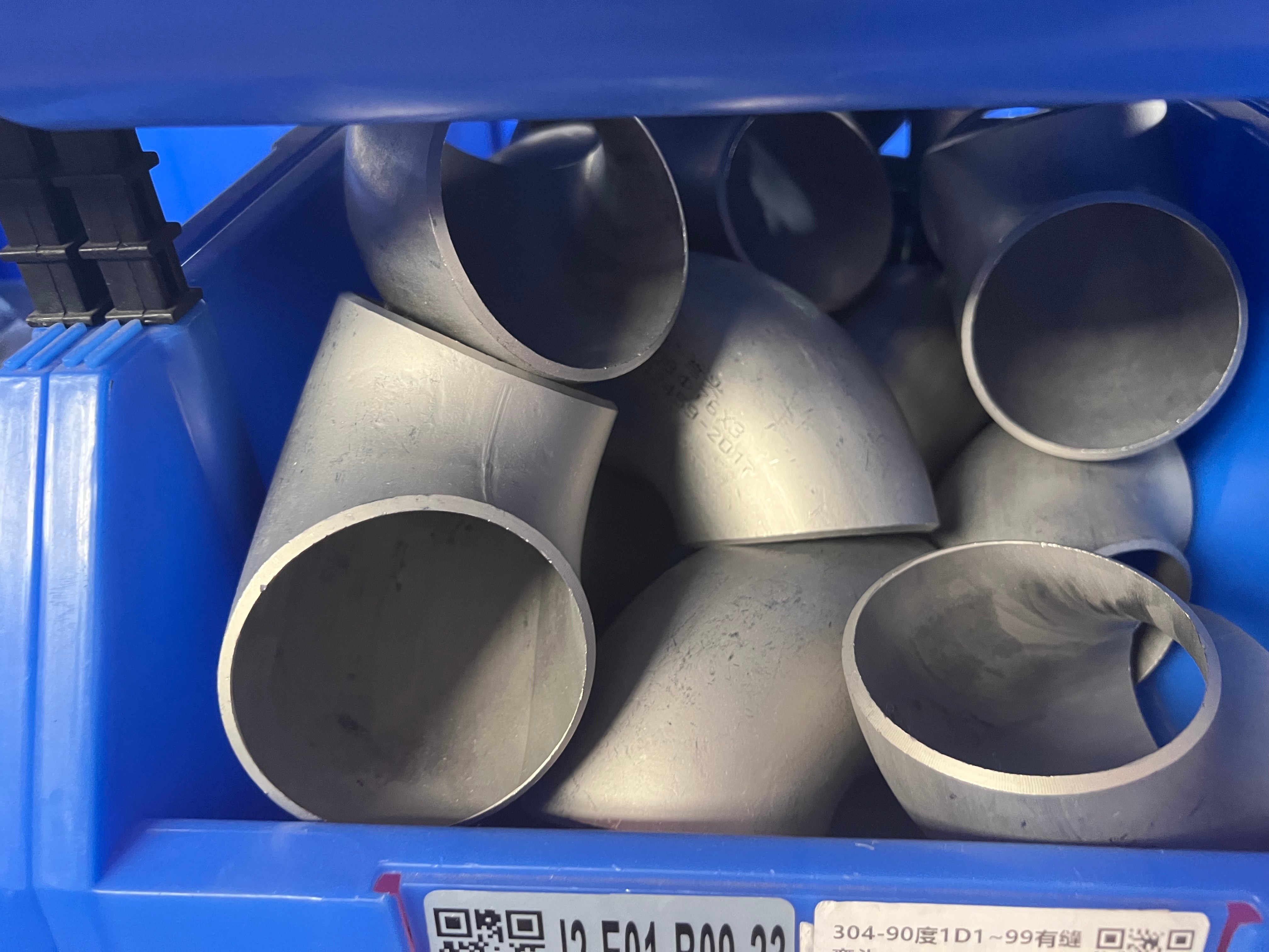 SCH5s-SCH160s Stainless Steel 90 Degree Elbow Perfect For Butt Welded Connections In Food Beverage Industry