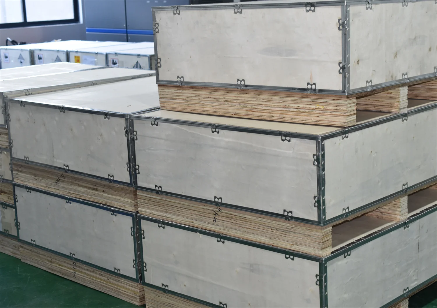 hot sale 12.8V Low Temperature Lifepo4 Battery 12V 100ah 120ah 150ah 200Ah 250Ah 300Ah 600Ah for Solar Energy Storage