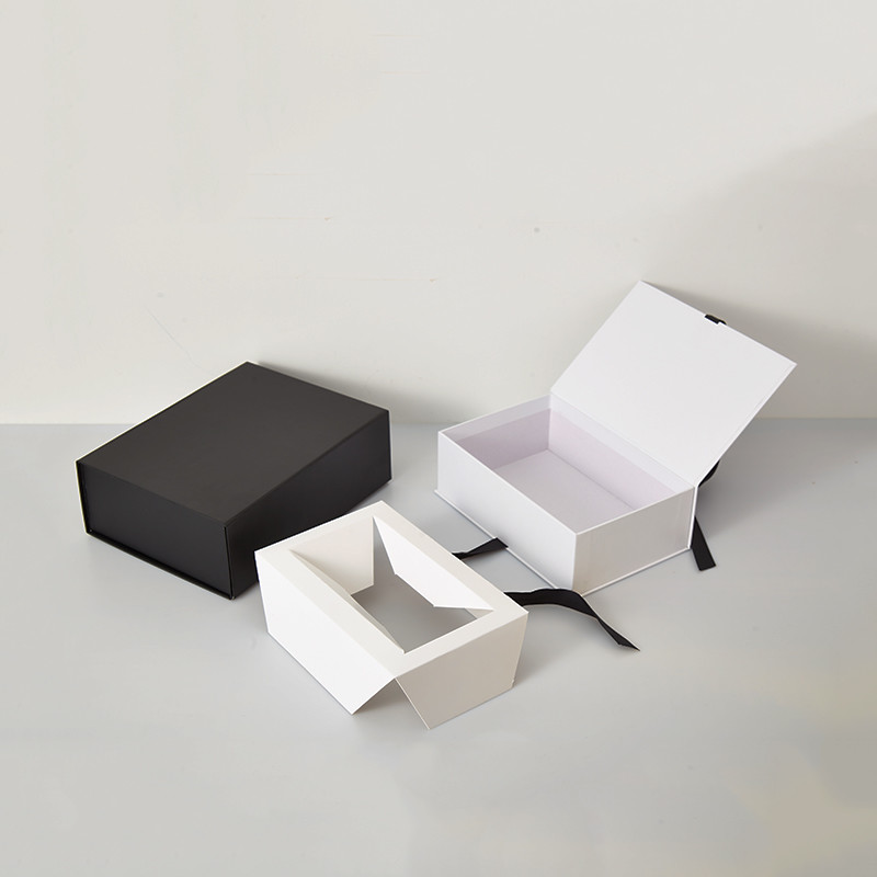 Wholesale OEM Luxury Gift Package Magnet Foldable Clothing Paper Box With Ribbon