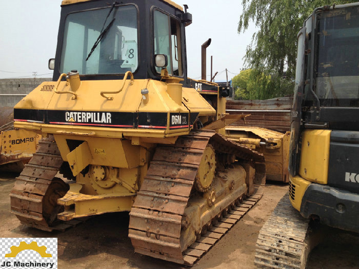 High Speed D6M Used Cat Bulldozer With U Shape Blade Power Shift Transmission