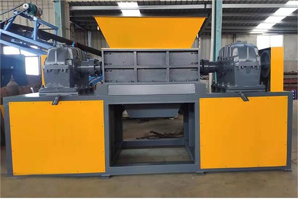Solid Waste Shredder Iron Wood Pallet Double Shaft Crusher Machine Automatic