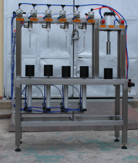 Beverage Factory Beer Can Filling Machine High Performance Stainless Steel Material
