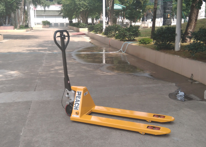 Lifting Height 200mm Hand Pallet Truck With Brake System Yellow Color