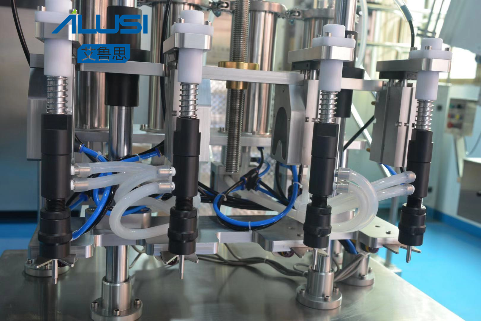 Ailusi 4 Heads Semi Automatic Vacuum Spray Perfume Filling Machine