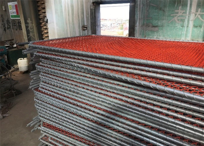 PVC Coated steel plate Chain Link Crowd Barrier Fencing
