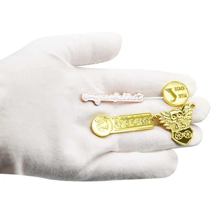 Custom Security Badge Metal Lapel Pin Gold 3D Enamel Pin With Leather Set