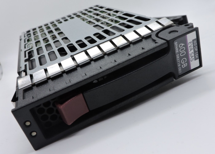 AP872A HP Hard Disk 583718-001 600GB M6612 SAS EVA 6GB Long Service Life