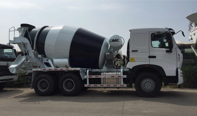 Sinotruk HOWO A7 6X4 290HP 6cbm Concrete Mixer Truck Zz1257m3247n1