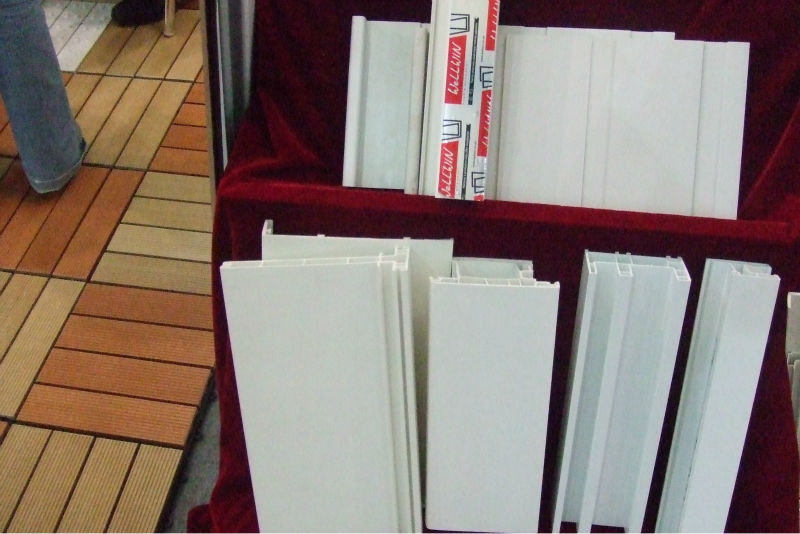 WPC Decking Floor Machine for Wall Panel and WPC Door Frame Powered by Siemens Motor
