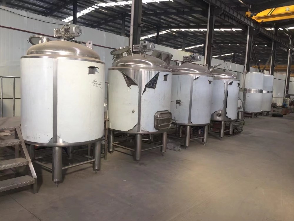 100 KG Capacity GHO 1000l Wine Brewing Equipment for Consistent Fermenter Production