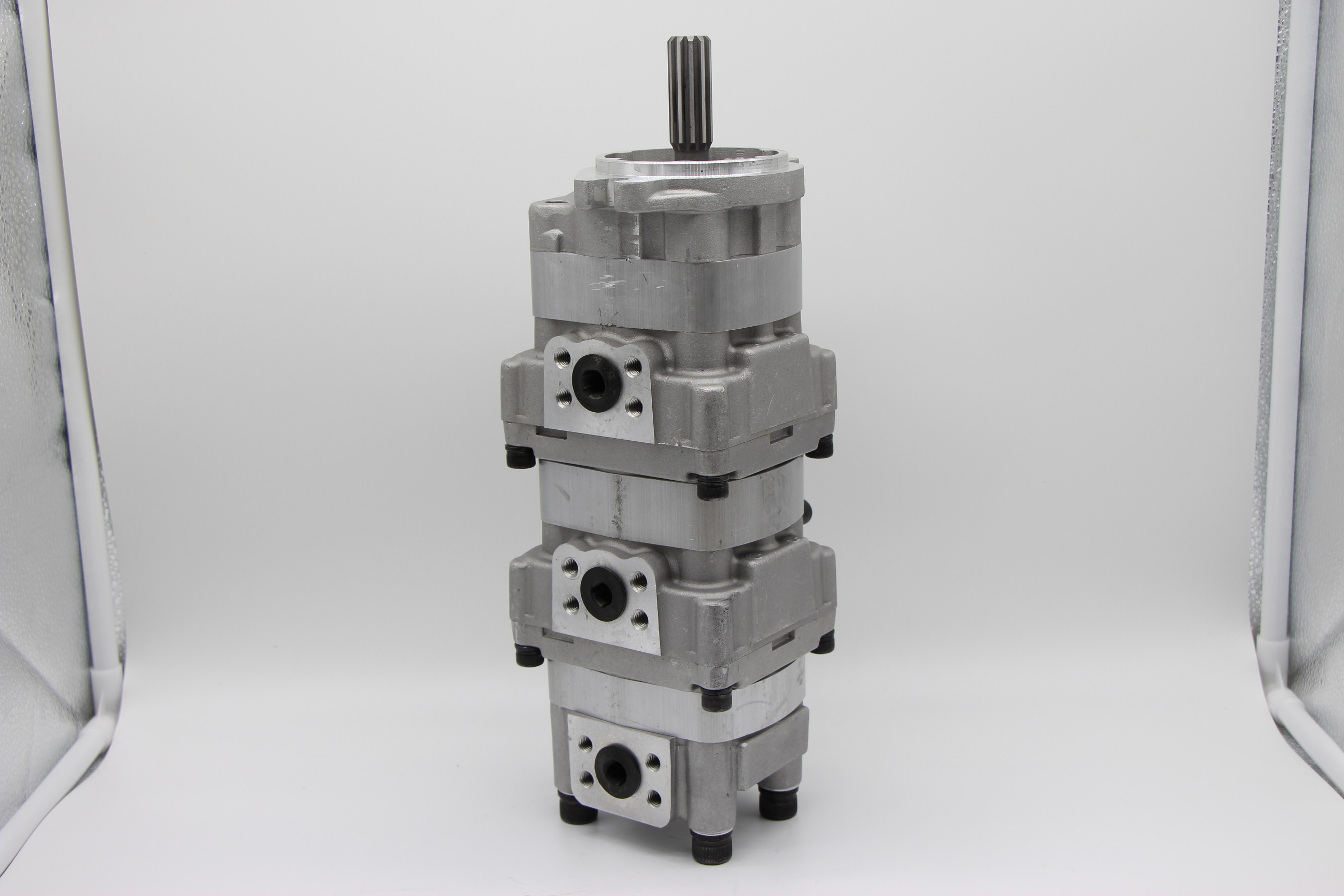 Hot sale good quality 705-41-08001 PC30-6 gear pump pilot pump for KOMATSU excavator