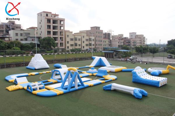 Customized Commercial Outdoor Inflatable Water Park Airtight Inflatable Water