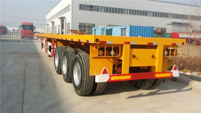 Tri Axle 20 Foot Flatbed Trailer , 40ft / 45ft Flatbed Heavy Duty Trailer