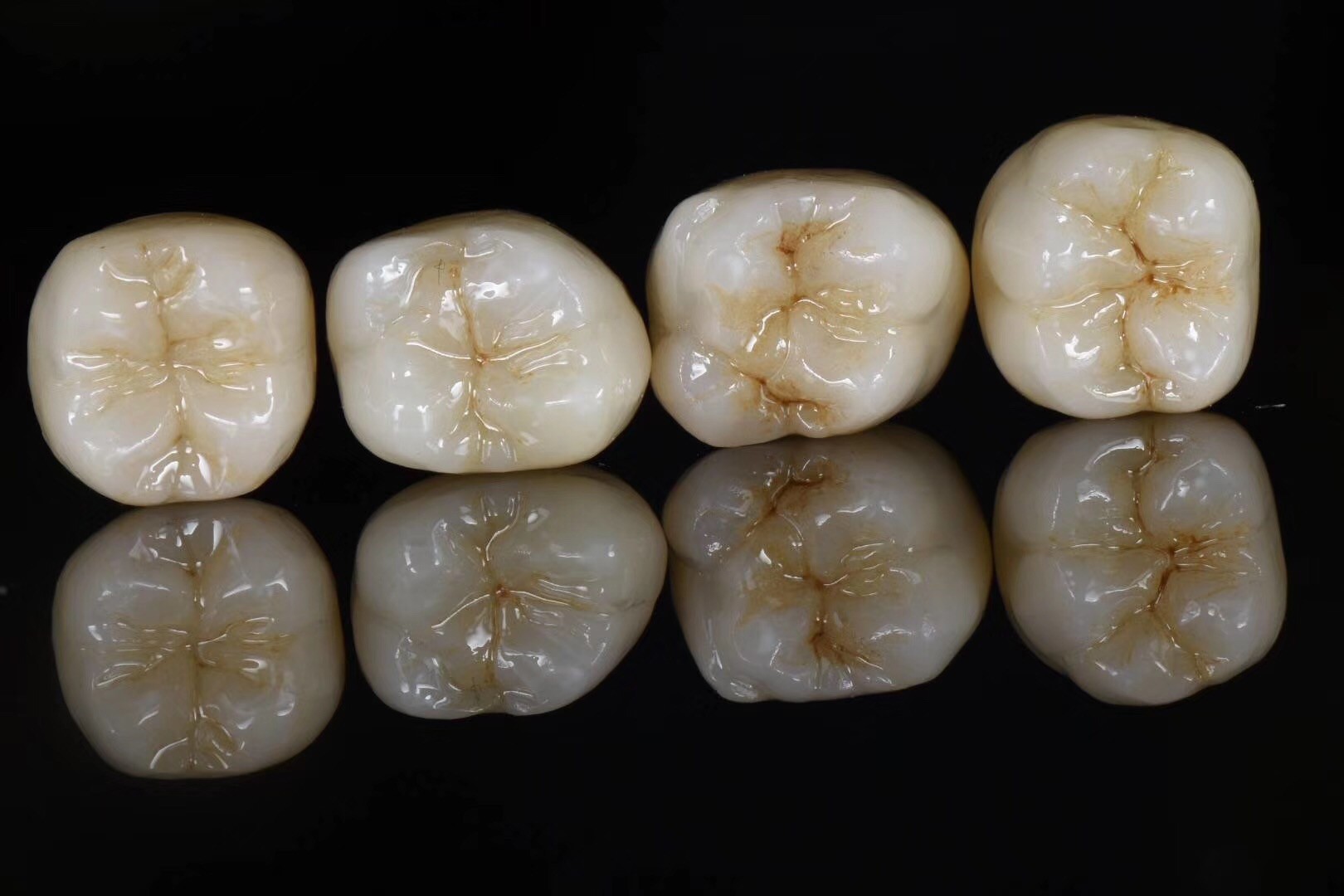Hot Selling Dental Lab Cad Cam Materials Zirconia Blocks Multilayer Pre Shaded Zirconia Block for Open System Milling Ma