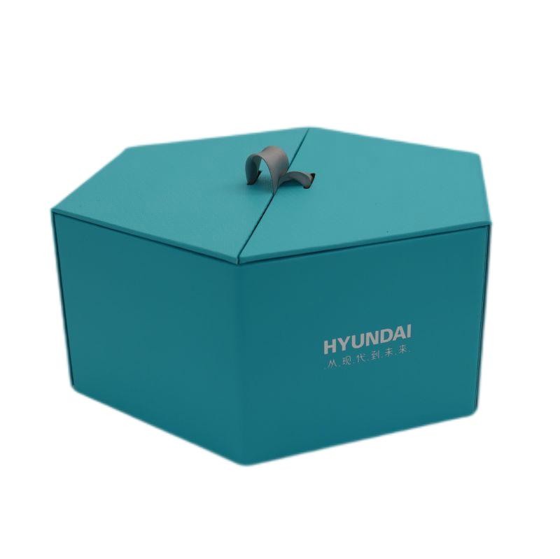 Custom Luxury Fancy Paper Gift Box With Ribbon Matt Lamination UV Coating
