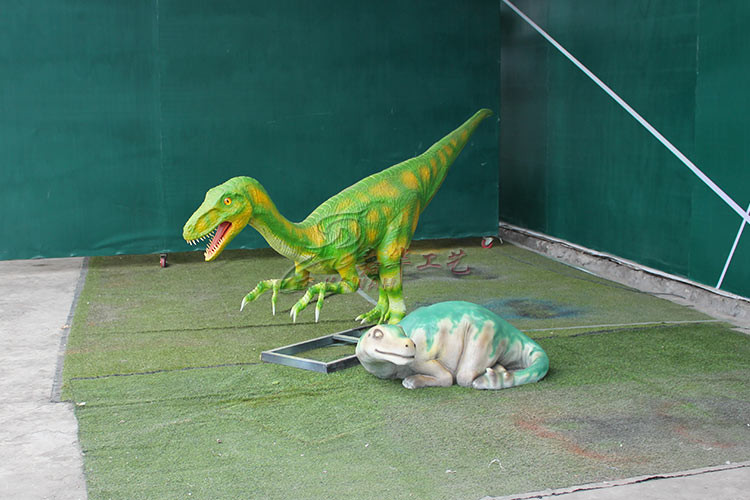 2 - 20 Meters Length Dinosaur Statues With Excellent Anti Fading Ability