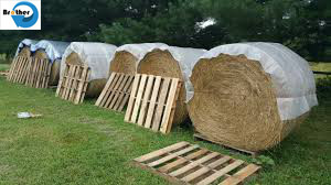 150 Gsm PP Woven Plastic Hay Bale Covers Moisture Proof For Wrapping Alfalfa Hay