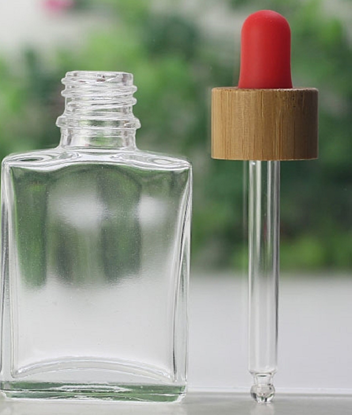 30ml Bamboo Cosmetic Packaging Flat Shape Glass Dropper Bottle