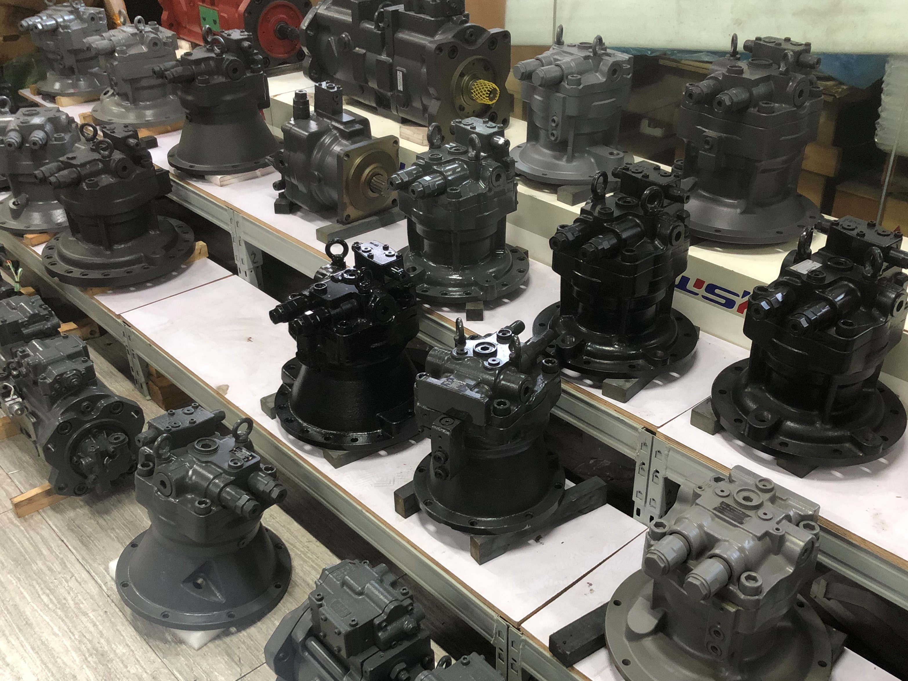 E330C E330D E336D E336C Excavator Slewing Motor 2003373 200-3373 Without Reducer