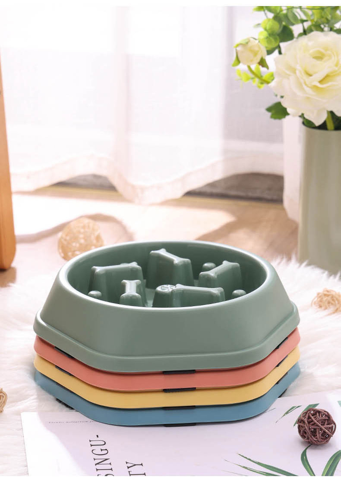 Dogs And Cats Plastic Slow Food Bowl Is An Anti Choking And Fast Swallowing Bone Model For Pets