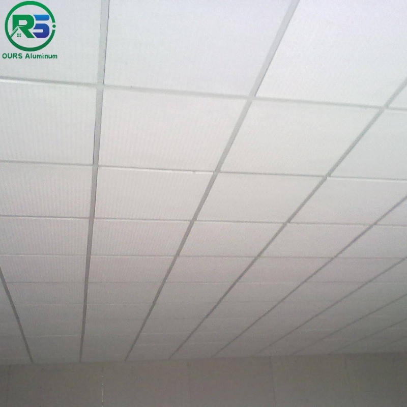 White Color Galvanized Steel Lay In Metal Ceiling Tiles Customized Size Airport