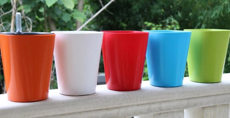 Bucket Shaped Plastic 18cm Height Self Watering House Plants