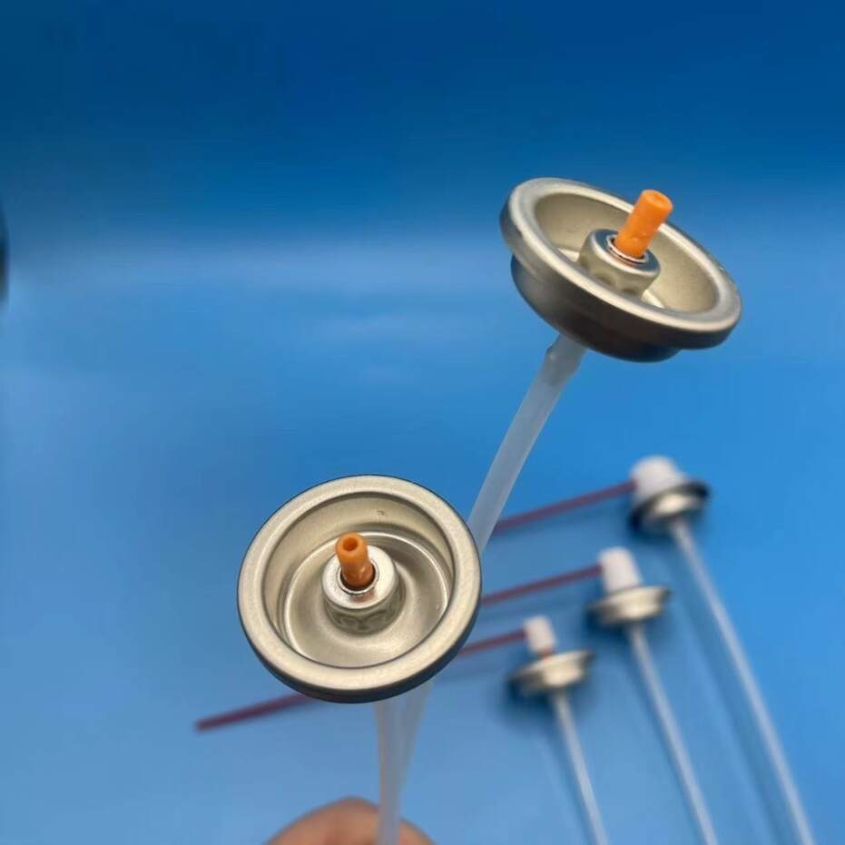 Carburetor Cleaner Applicator - Precision Cleaning for Optimal Performance - Easy-to-Use Design
